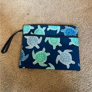 NEW Large Sea Turtle Beach Clutch